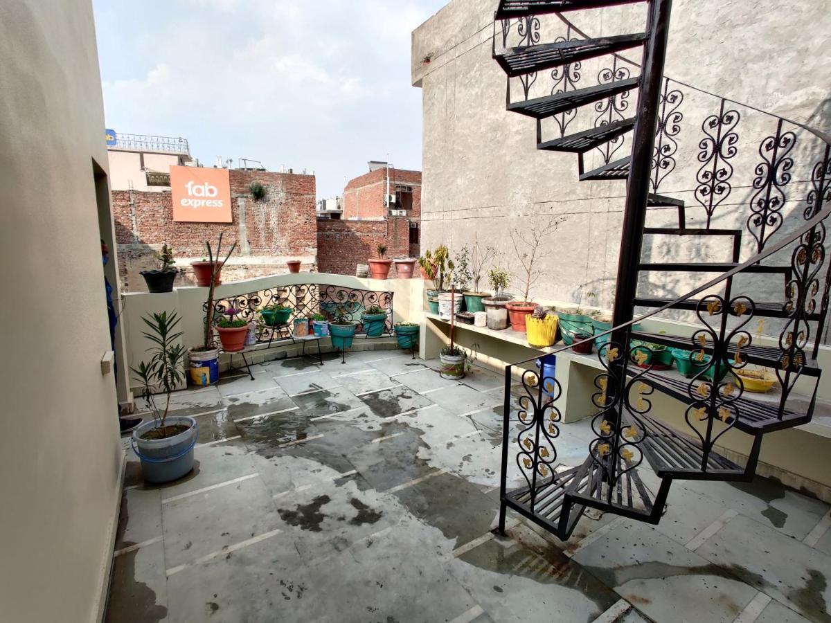 Vrinda Apartments Amritsar Exterior foto