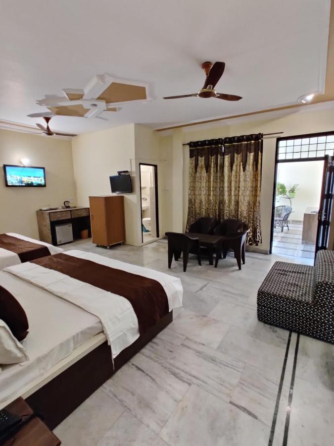 Vrinda Apartments Amritsar Exterior foto